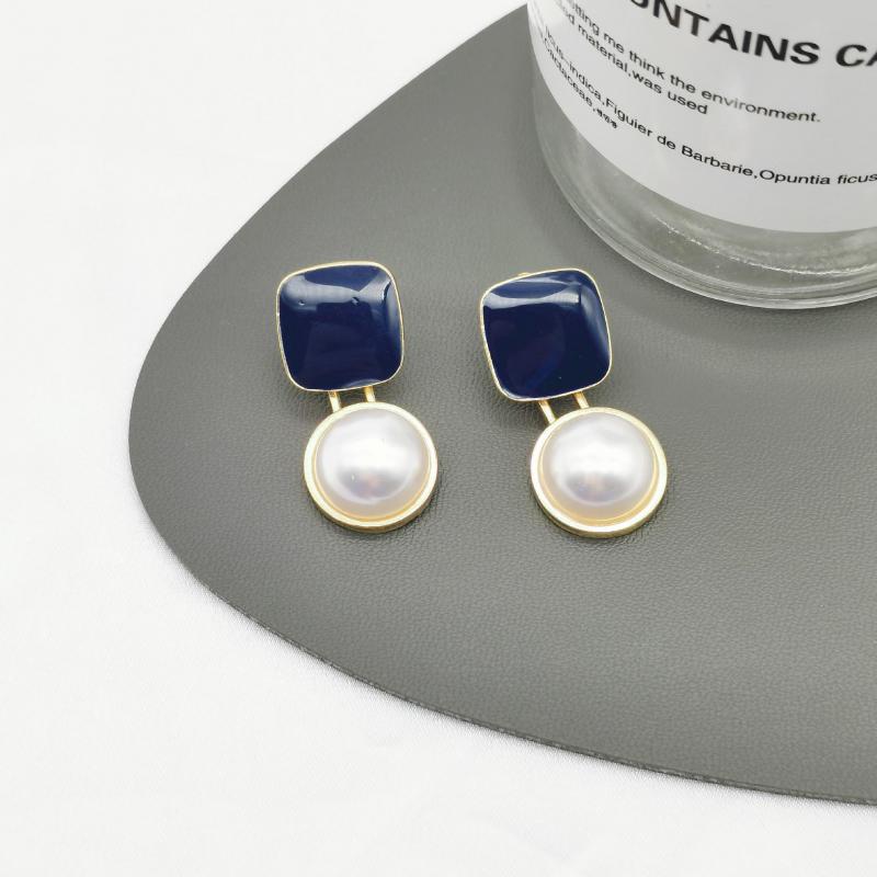 925 Silver Needle Vintage Red  - đánh giá và giá Pearl Stud Earrings