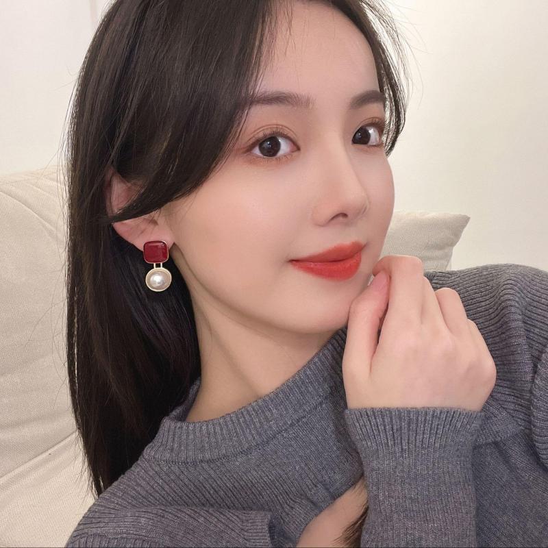 925 Silver Needle Vintage Red  - đánh giá và giá Pearl Stud Earrings